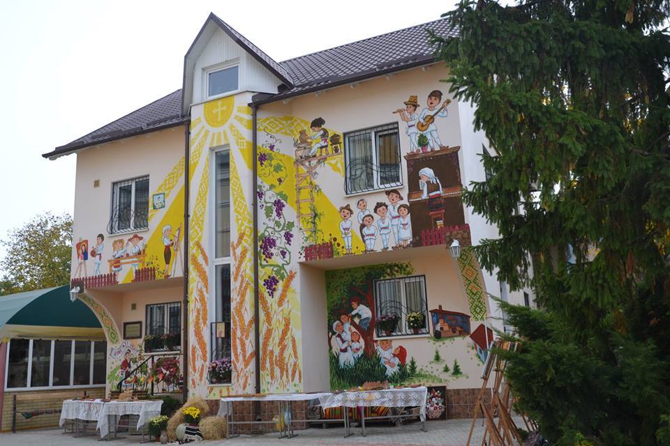 10 ani de activitate a Centrului Social “Sf. Filaret cel Milostiv” de pe lângă biserica “Sf. Nicolae” din Costeşti, r. Ialoveni