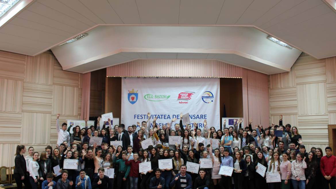 De astăzi cu 22 de proiecte mai multe se vor bucura comunitățile din raionul Ialoveni