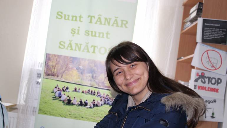 Campania de informare a tinerilor “Sunt TÂNĂR, Sunt SĂNĂTOS!” a fost lansată!