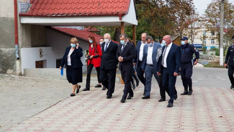 Satul Costești a fost vizitat de Prim-Ministrul Republicii Moldova